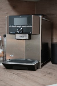 Siemens EQ.9 Plus Connect S700 Kaffeevollautomat Edelstahl *2 Mahlwerke*
