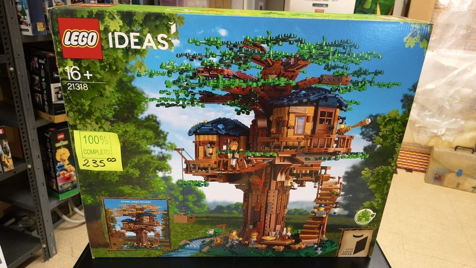 LEGO Ideas 21318 Tree House, foto 1 di 2