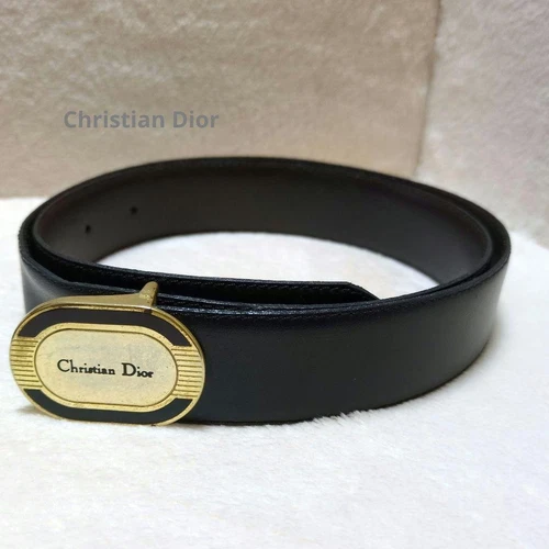 Authentique ceinture Christian Dior en cuir doré total 94 cm femme du Japon