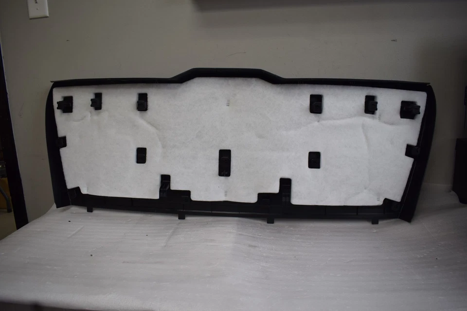 Mercedes Benz GLK350 2012 pieza de moldura puerta trasera OEM de fábrica Foto 4 de 4