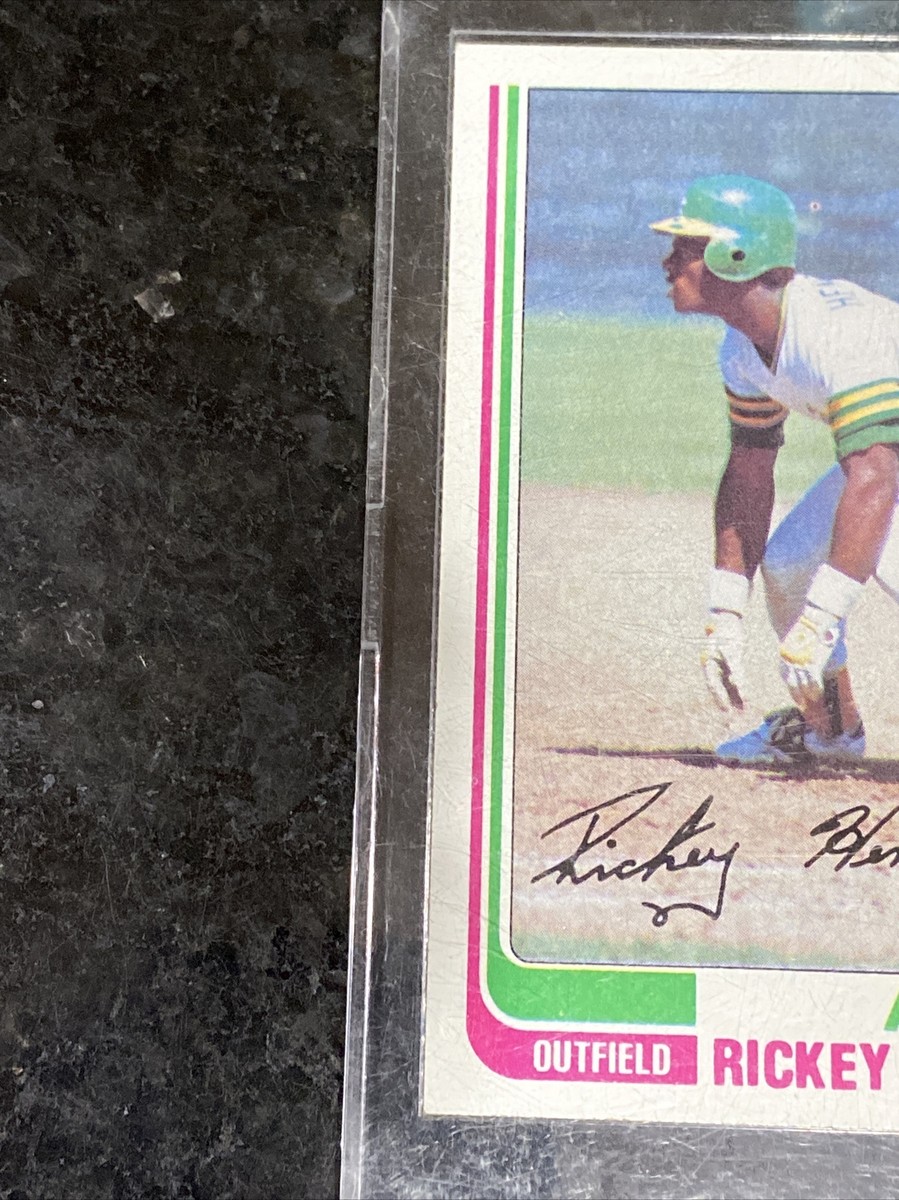 1982 Topps Rickey Henderson #610 Error Card In NEAR MINT CONDITION