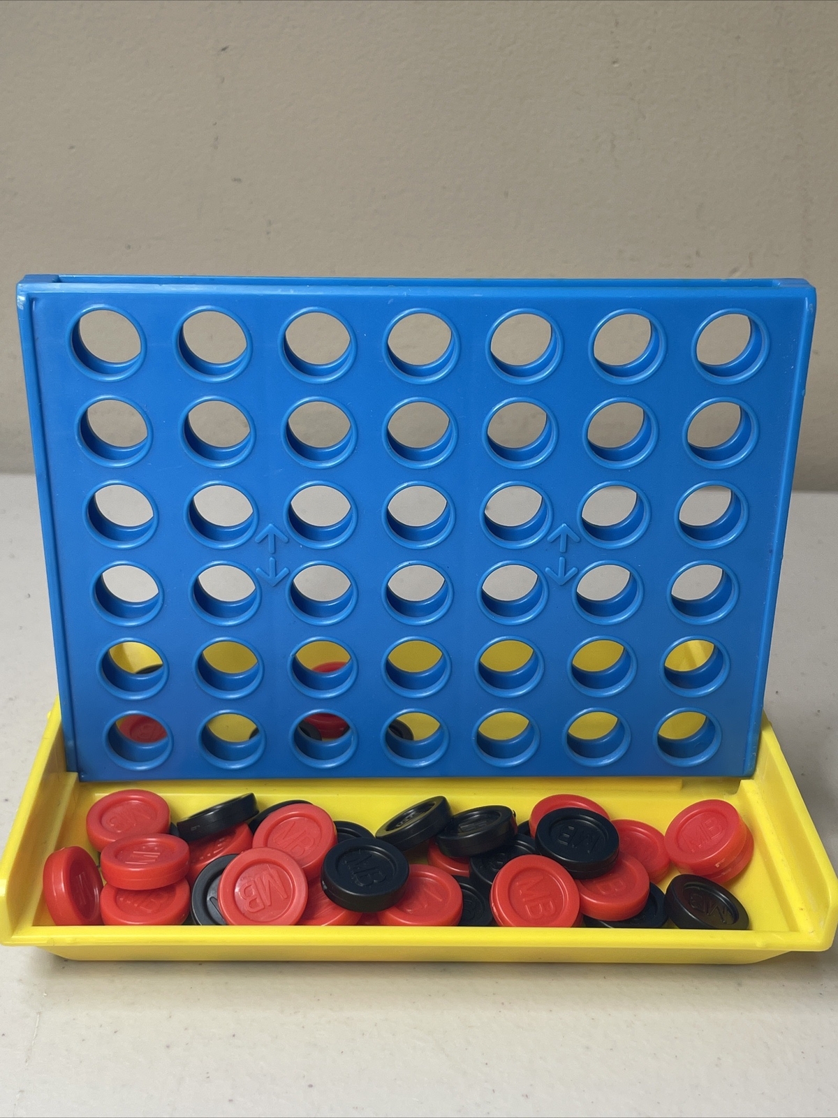 Connect Four Travel Game 1986 Milton Bradley Vintage eBay
