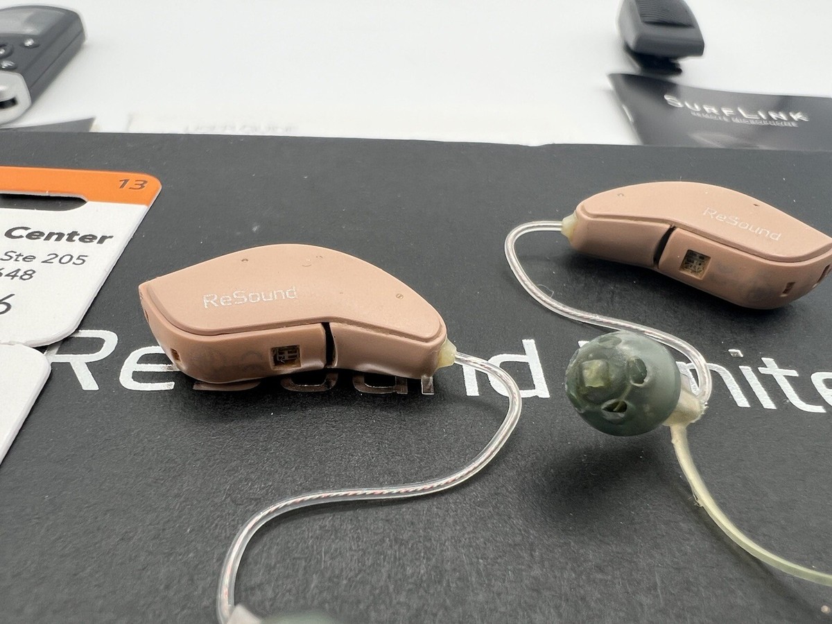 Resound Hearing Aids 203-JN903 W/ Remote And Accessories | eBay