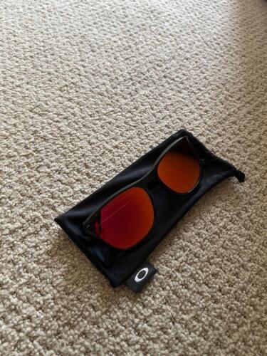Oakley Sunglasses Colored Lenses mens sunglass - Picture 1 of 4