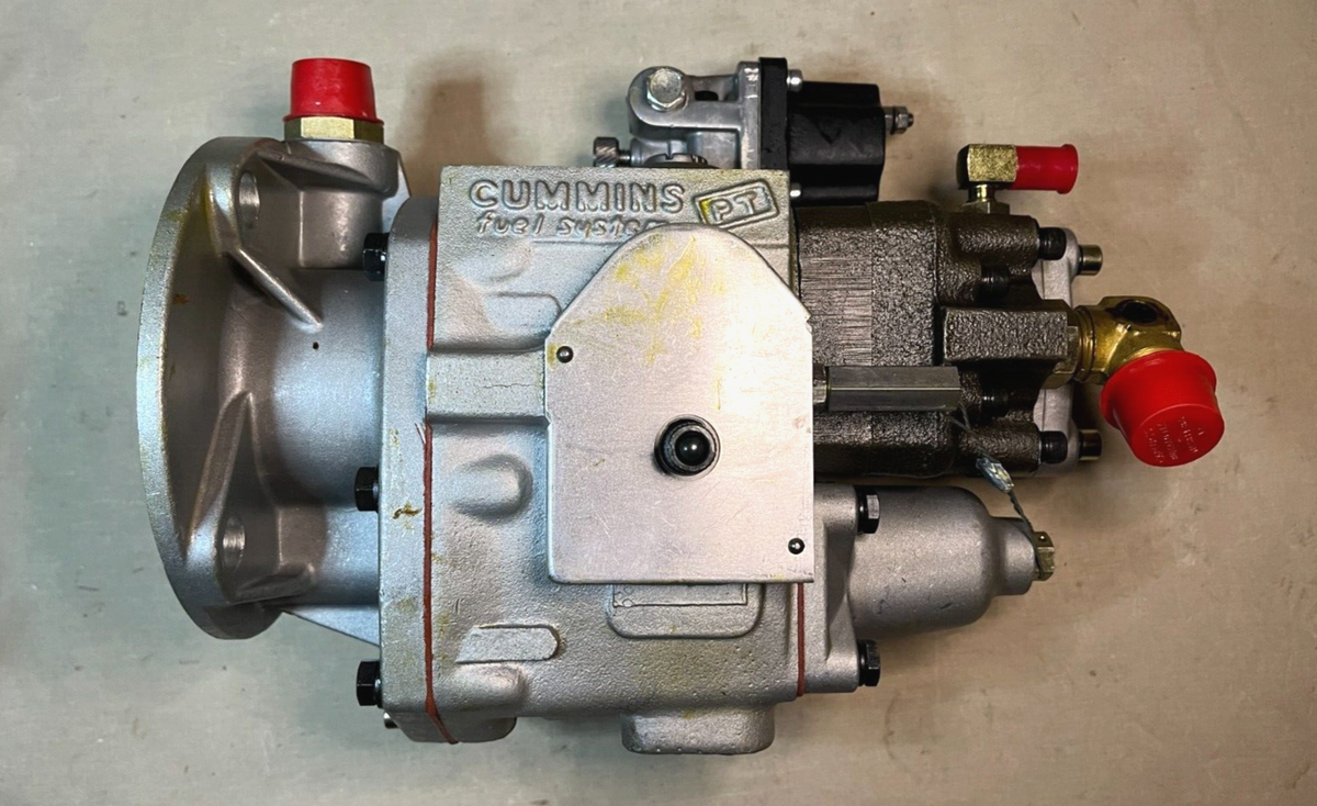 NEW M939 A1 A2 5 TON CUMMINS 3060711-4144 FUEL METERING PUMP NEW M939 A1 A2 5 TON CUMMINS 3060711-4144 FUEL METERING PUMP