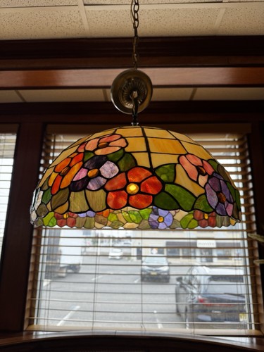 Vintage Tiffany Hanging Floor Ceiling Lamp Shade Floral Glass NJ Diner - Picture 4 of 4