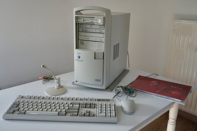 Vintage PC IBM Aptiva 2176-C66 US Version - IBM Tastatur, Windows 95