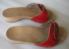 RARE VINTAGE DR SCHOLL'S WOODEN PLATFORM RED LEATHER SANDALS SIZE 6 AUSTRIA