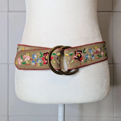 Ralph Lauren Tan Brown Floral Embossed Genuine Leather Belt Women’s Size M ? Lauren Ralph Lauren Leather Floral Belts for Women for sale  main image 4