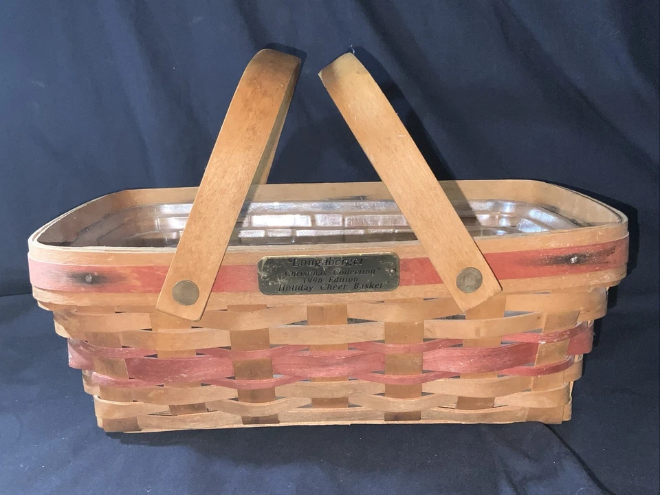 Vintage Longaberger Christmas Collection 1996 Holiday Cheer Basket and protector - Image 3 of 4