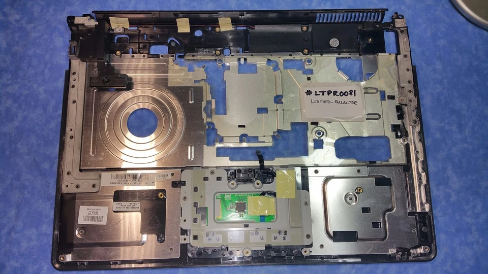 LTPR0081 - HP Compaq V6000 PalmRest TouchPad w/Speakers Top Cover 431417-001 - Image 2 of 2