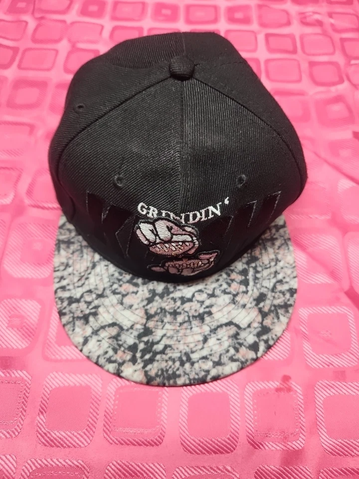 Nuevo sombrero de ala plana Cayler & Sons Snapback *grindin" Kush * negro Foto 3 de 4