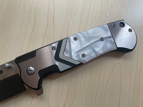 4.75" Closed White Pearl Handle Cleaver Razor Blade Spring Assist Folding Knife - Picture 4 of 8