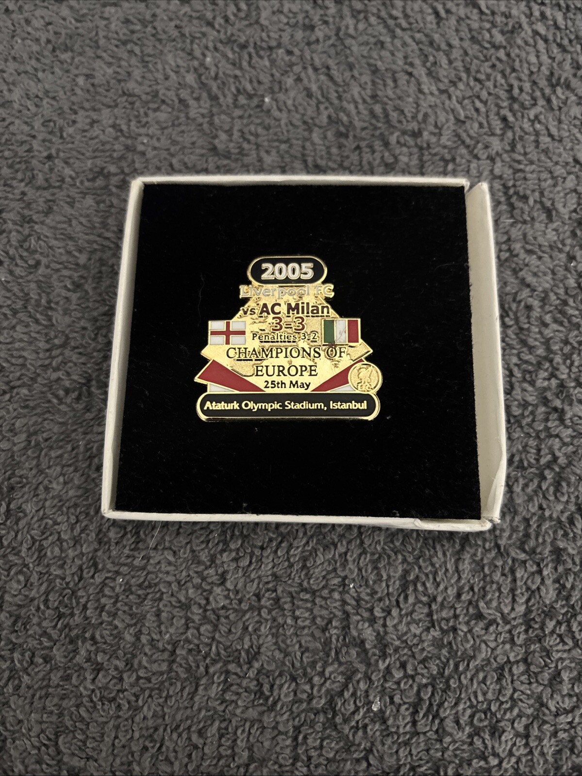 Picture 1 of 3