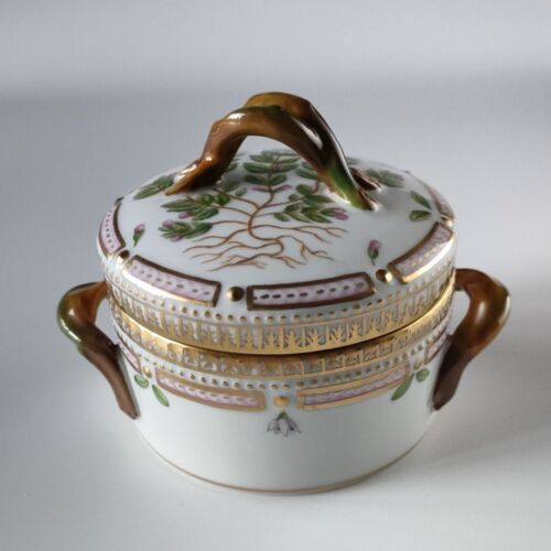 Royal Copenhagen Flora Danica Sugar Pot 8.0 cm Multicolor Porcelain Serveware