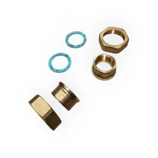 PAIR OF UNIONS FOR CIRCULATOR PUMP IN BRASS Ø 1" X 1"1/2 FEMALE WITH GASKETS