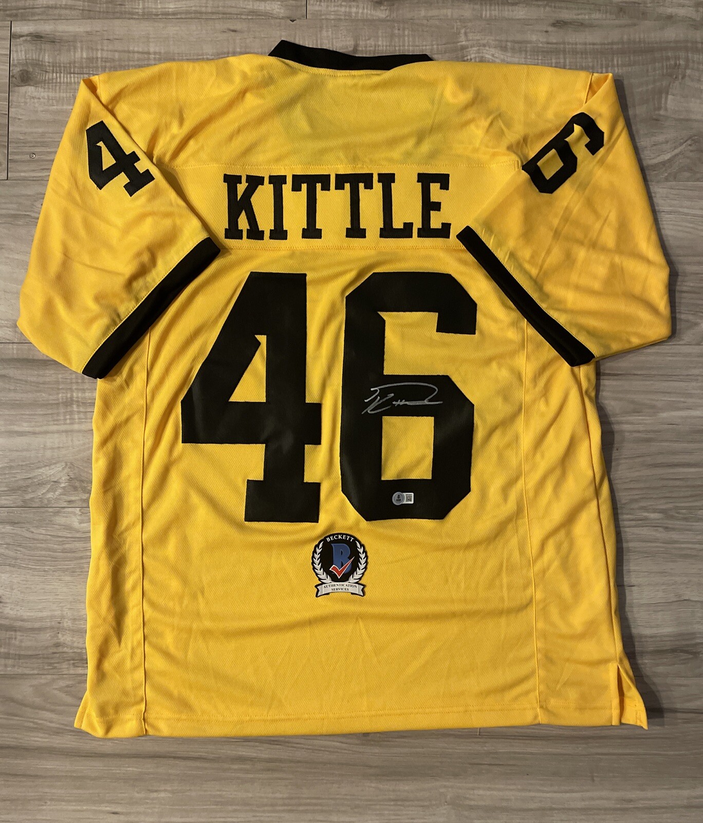 George Kittle Autographed Signed Iowa Hawkeyes San Francisco 49ers Jersey BECKETT QR COA 6 