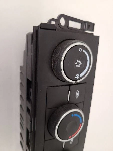 12-14 GMC SIERRA 2500 PICKUP CONTROL DE TEMPERATURA CONTROL MANUAL OPT C67 22803601 Foto 3 de 4