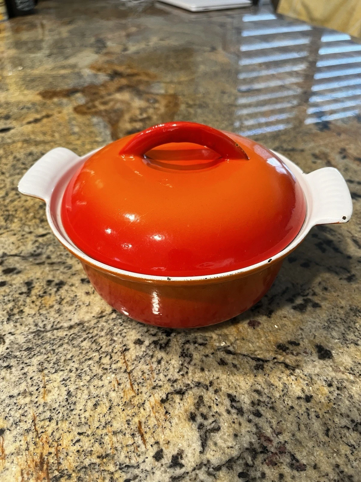 Vintage Descoware Flame Orange 1 Qt Cast Iron Enamel Dutch Oven FE 18 Belgium