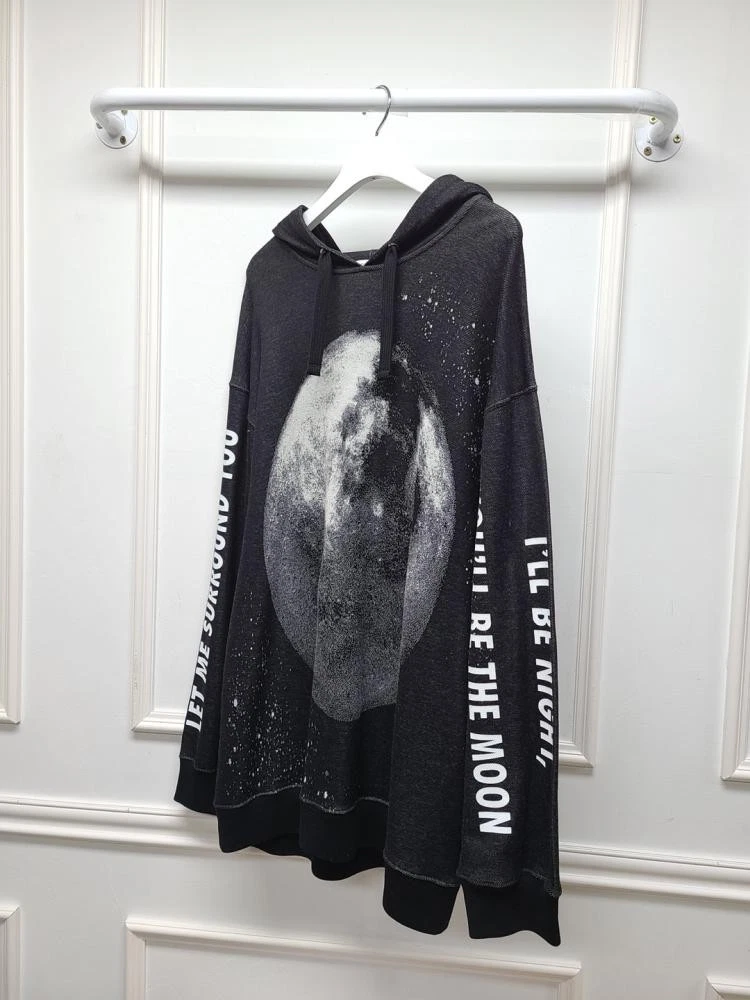 Felpa con cappuccio Valentino nera Onlove full moon lettering 68490618