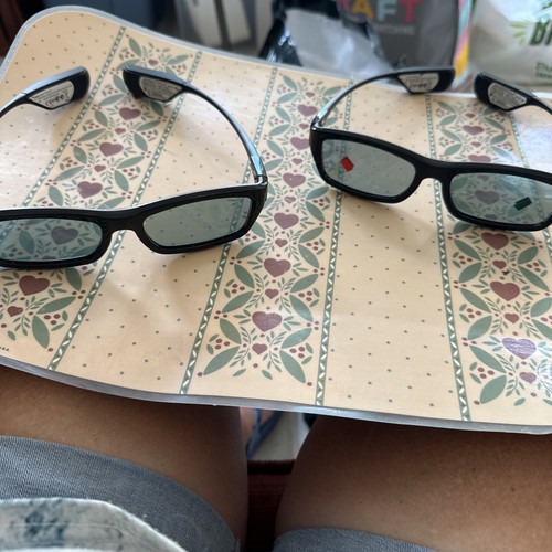 Samsung 3D Active Glasses 2 Pair Model # SSG-3300GR. Not tested, 