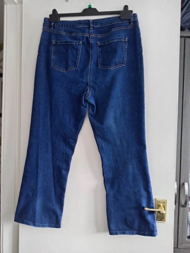Ladies Blue Stretch Jeans By Papaya Size 16 - Image 3 of 3