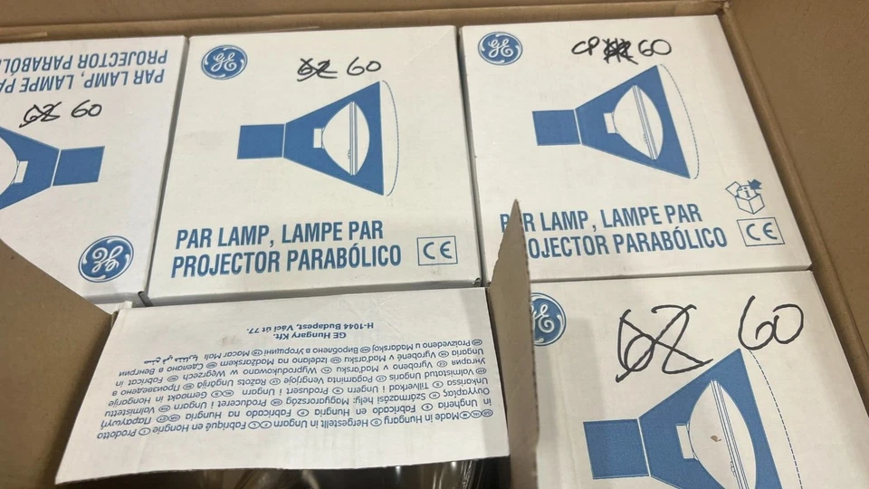 CP60 1000w Par Lamps Set of 6 GE 88551 GX16d Theatre Stage Lighting Parcan No1 - Image 4 of 4