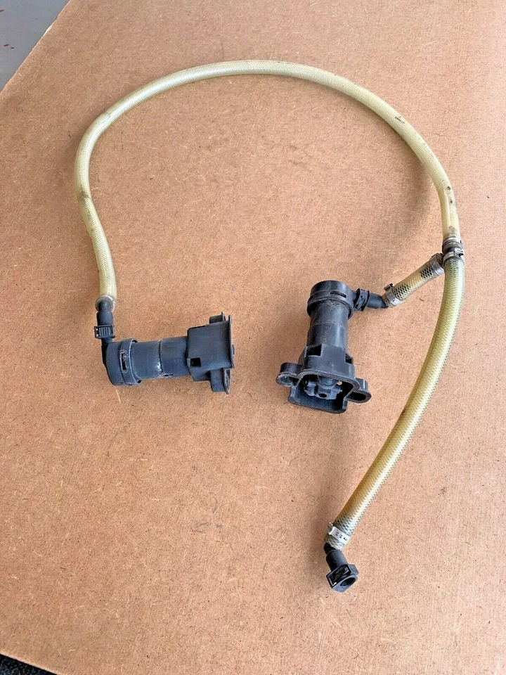 Sistema de lavado de faros Audi A4 2002-2005 boquillas de pulverización izquierda y derecha Foto 2 de 4