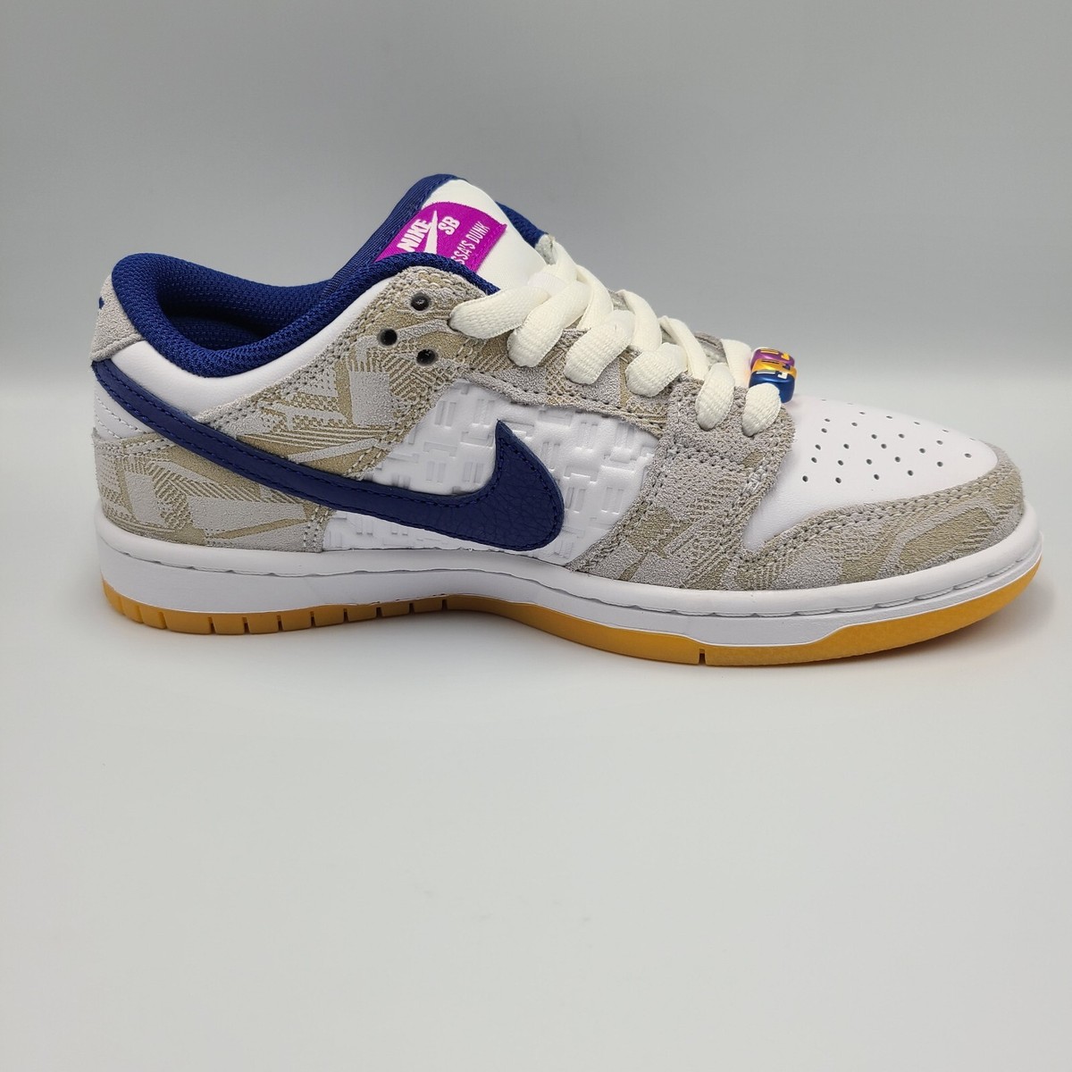 2足売　Rayssa Leal×Nike SB Dunk Low PRM Rayssa Leal x Nike SB Dunk Low FZ5251-001 | Nice Kicks