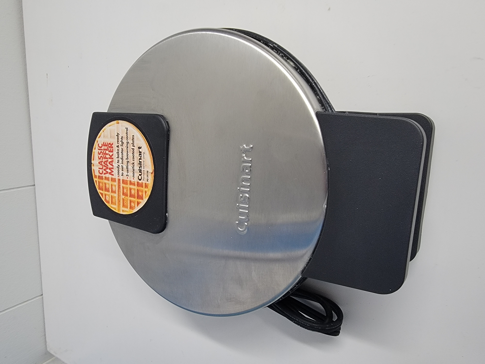 Cuisinart Classic Waffle Maker Stainless Steel WMRCATG 86279000989