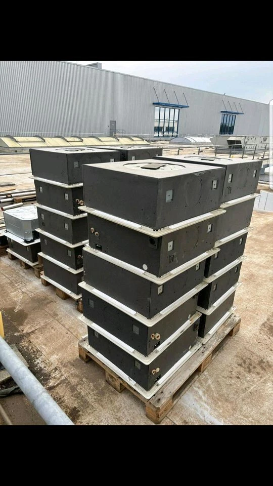 Fujitsu Klimaanlage 3 Außengeräte 60 Innengeräte Kassetten 2400qm - Bild 2 von 4