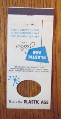 KNOTHOLE MATCHBOOK COVER: PLASTIC AGE SAN FERNANDO, CA 1950s MATCHCOVER -D13