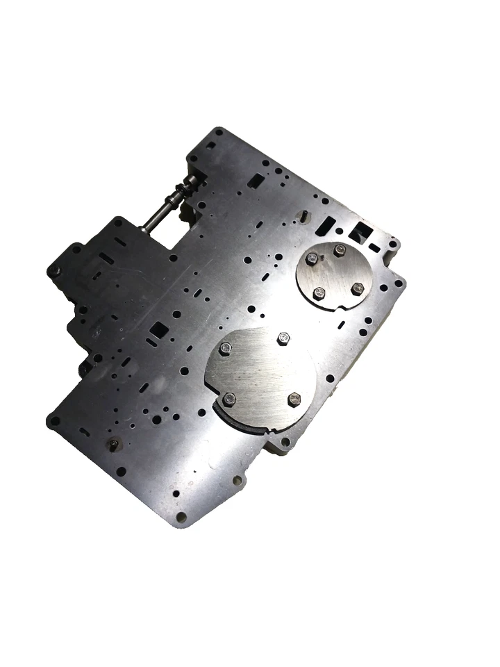 Cuerpo de válvula de transmisión Ford F150 4R70 / 4R75W 2000-2008 Ford Explorer PROBADO. Foto 3 de 3