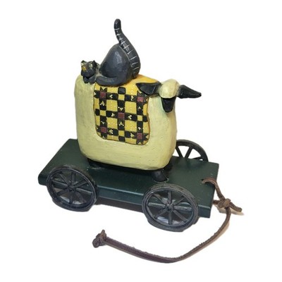 Williraye Studio Wagon Cart WW1401 Sheep Cat Quilt  4.6 X 4.8'' Folk Art Figurine