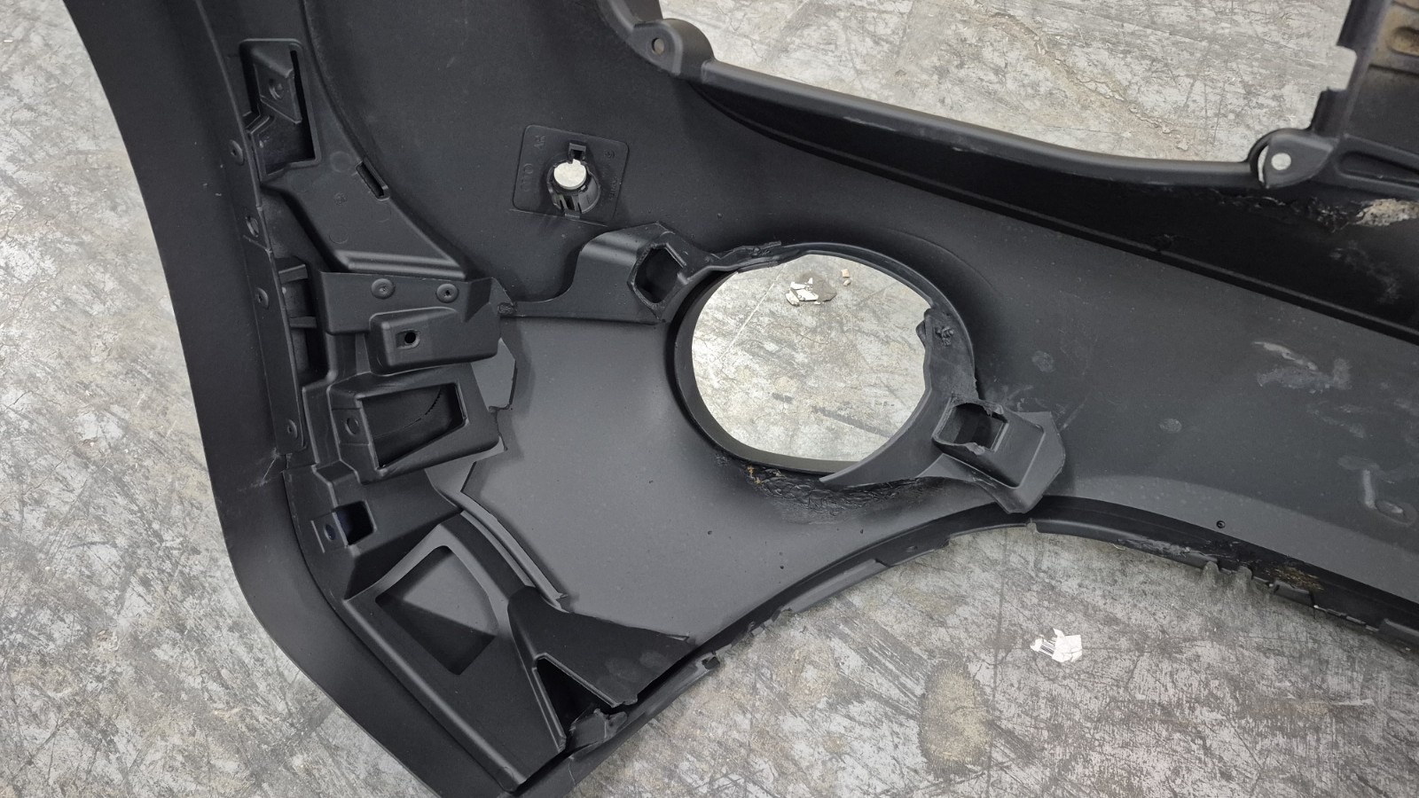 2014 2015 AUDI R8 REAR BUMPER COVER OEM