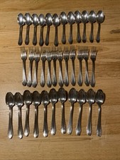 Cailar Bayard, 11 Petites Cuillères 12 Petites Fourchettes Et 12 Cuillères Crème