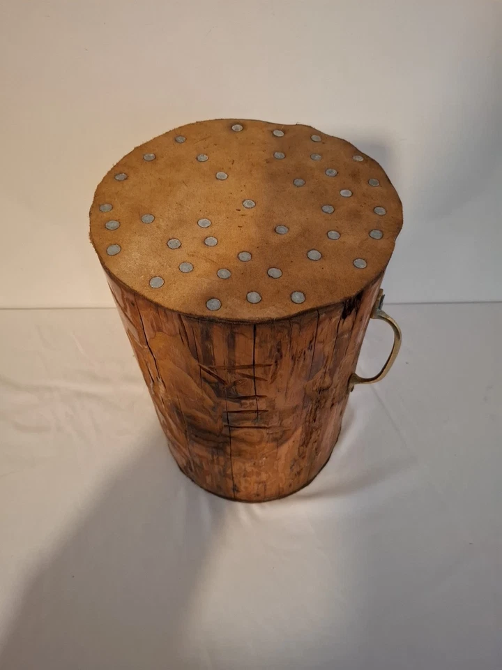 Solid Wooden log stool / side table natural finish, outside or indoors Tiki - Image 2 of 4