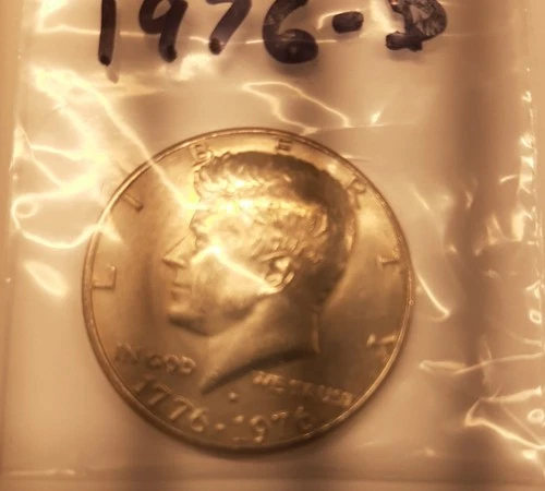 1976-D Kennedy Half Dollar, Circulated but NICE !