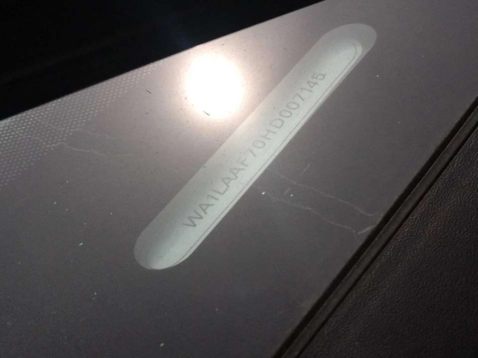 2017 Audi Q7 Air Cleaner Assembly OEM 3.0L Silver 117K Miles 4M0133837A Foto 4 de 4