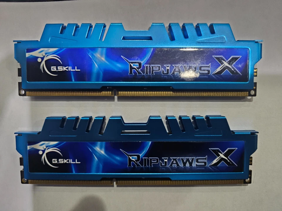ADATA XPG DDR3-1600 / PC3-12800 RAM 16GB (2 x 8GB) Memory Kit - Image 2 of 2