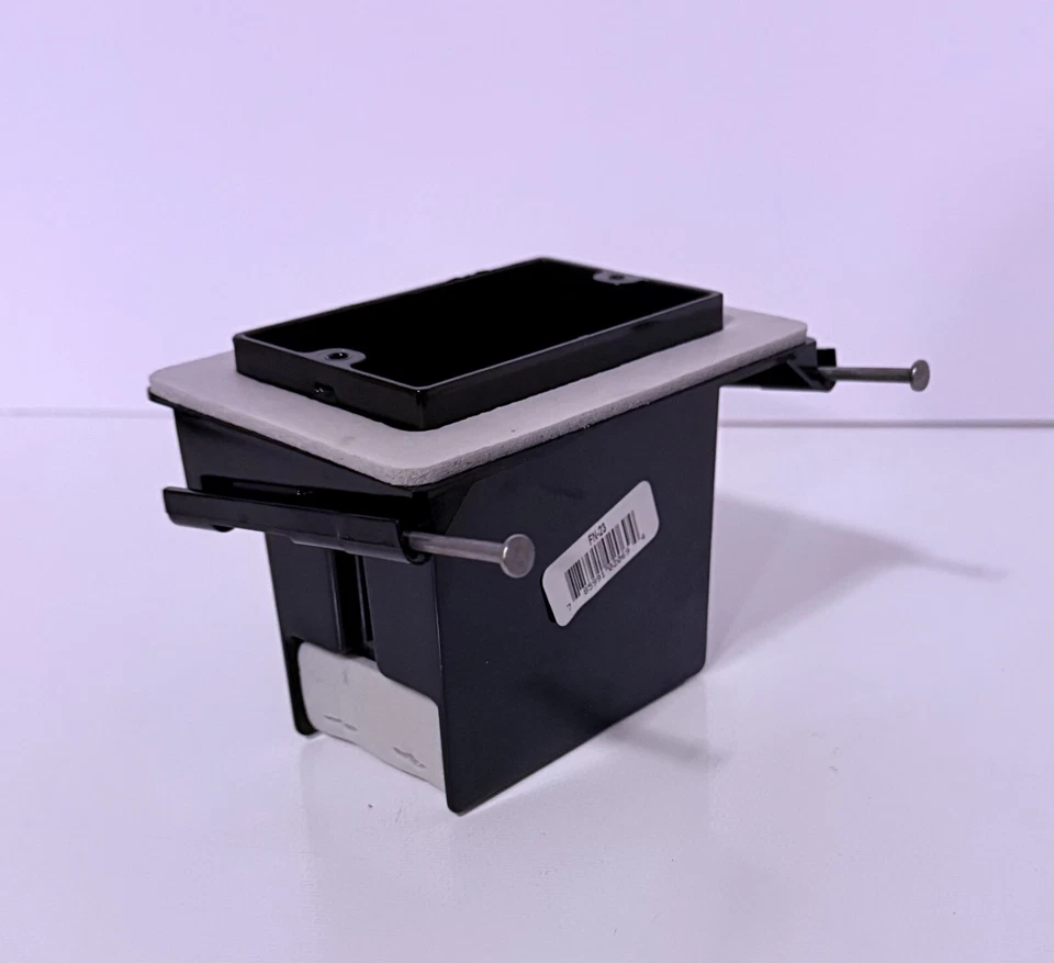 Caja de salida Carlon FN-23 3-5/8" X 2-1/4" X 3-5/8" nuevo trabajo, hermética al vapor, 1 banda Foto 4 de 4