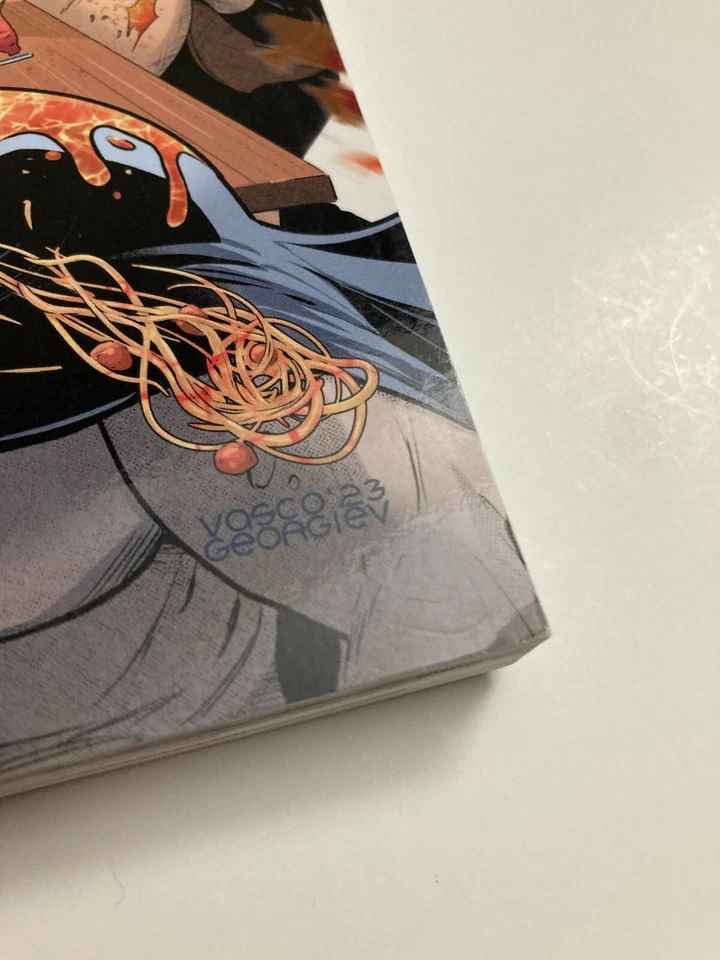 Batman Trade Paperback Lot - Batman / Superman / Harley Quinn - 5 Books Total - Image 4 of 4