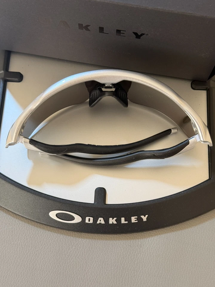 NUEVO Gafas de sol Oakley OO9208 EV Radar Path marco plateado/espejo Prizm Foto 4 de 4