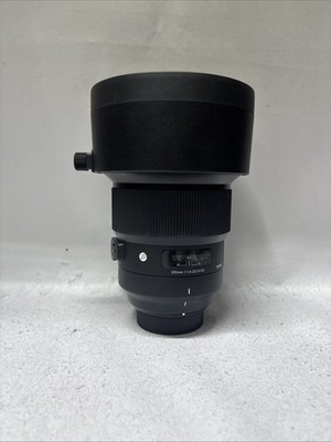 Sigma 105mm F1.4 DG HSM Art Objektiv Nikon F Mount mit OVP und Tasche