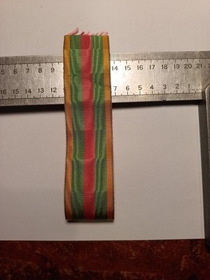 Beautiful antique ribbon, moiré for the cross of the volunteer fighter 1914/1918.