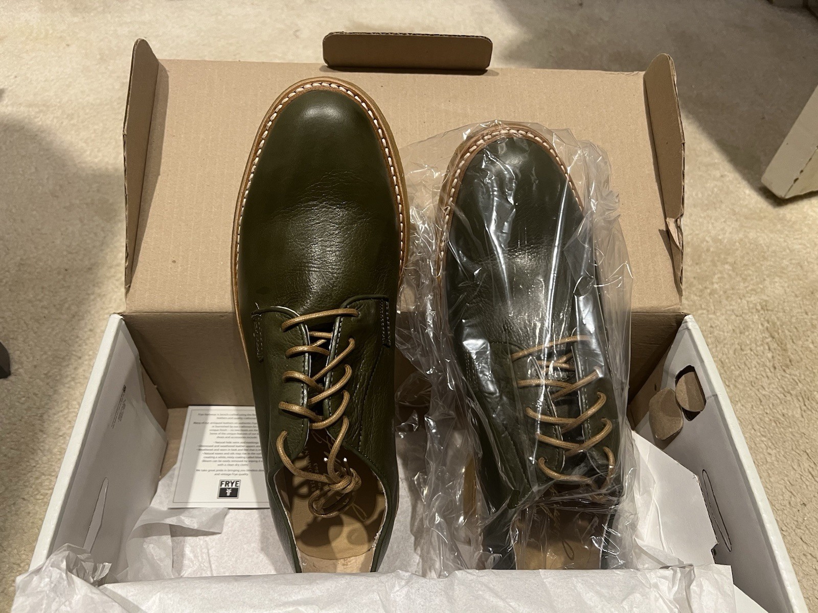 SAOLA Frye James Olive Crepe suola Oxford taglia US 10 *nuovo*