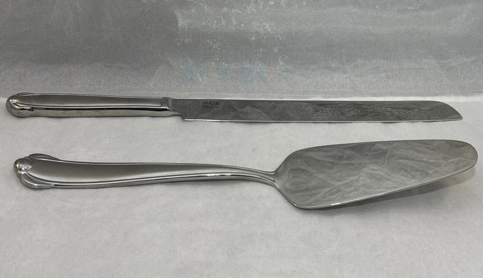 Juego de cuchillos y postres de postre de boda de satén Mikasa Classico de acero inoxidable Corea Foto 2 de 4
