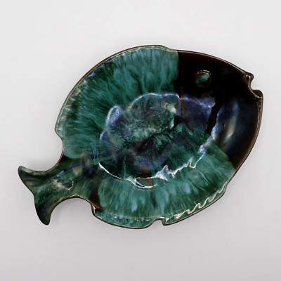 BLUE MOUNTAIN POTTERY FISH SHAPED TRINKET DISH/ASHTRAY/CANDY DISH DRIP GLAZE EC