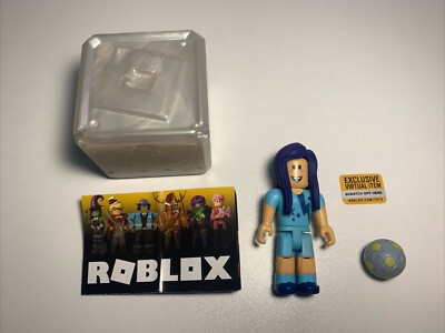 Roblox Blind Box Celebrity Series 6 Super Striker League: Girl All-Star W/ Code