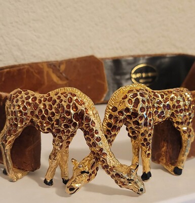 Mimi Di N Elegant Vintage Signed 1999 Elegant Black and Gold Double Cheetah Belt Wonderful Vintage Mi Mi D N Gold Tone Double Cheetahs  main image 2